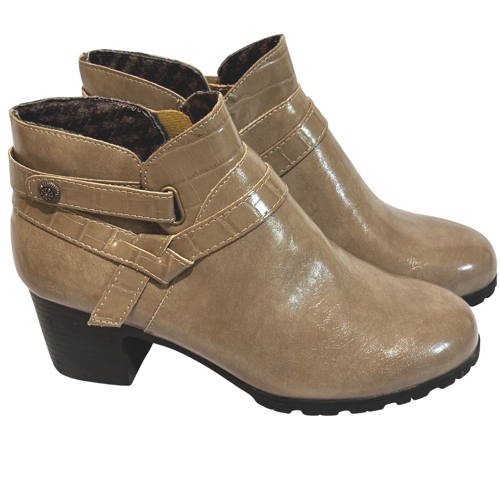 NWOT JBU Aster Taupe Brown Croc Strap Ankle‎ Boots 7.5 W Wide Capsule Side Zip